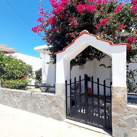 Annika'S Summer Dream Livadia  Esterno foto