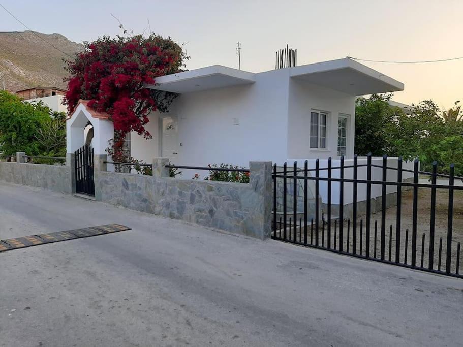 Annika'S Summer Dream Livadia  Esterno foto