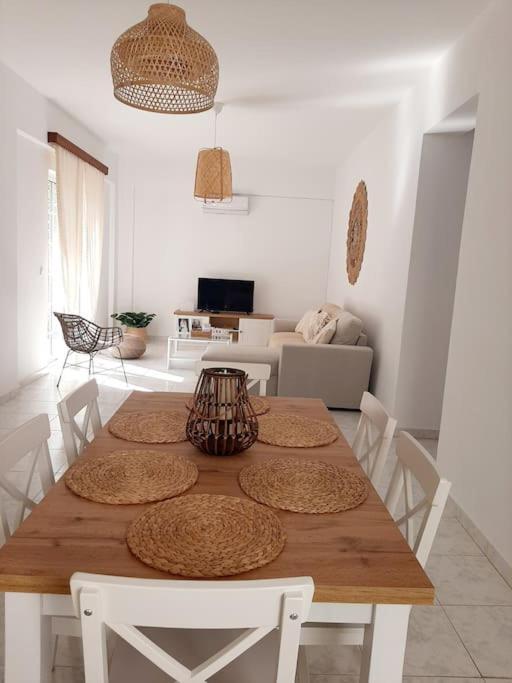 Annika'S Summer Dream Livadia  Esterno foto